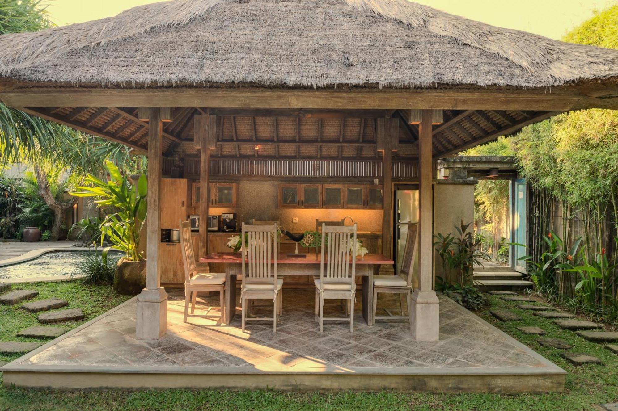 Villa Tirta Naga Bali Seminyak Dış mekan fotoğraf