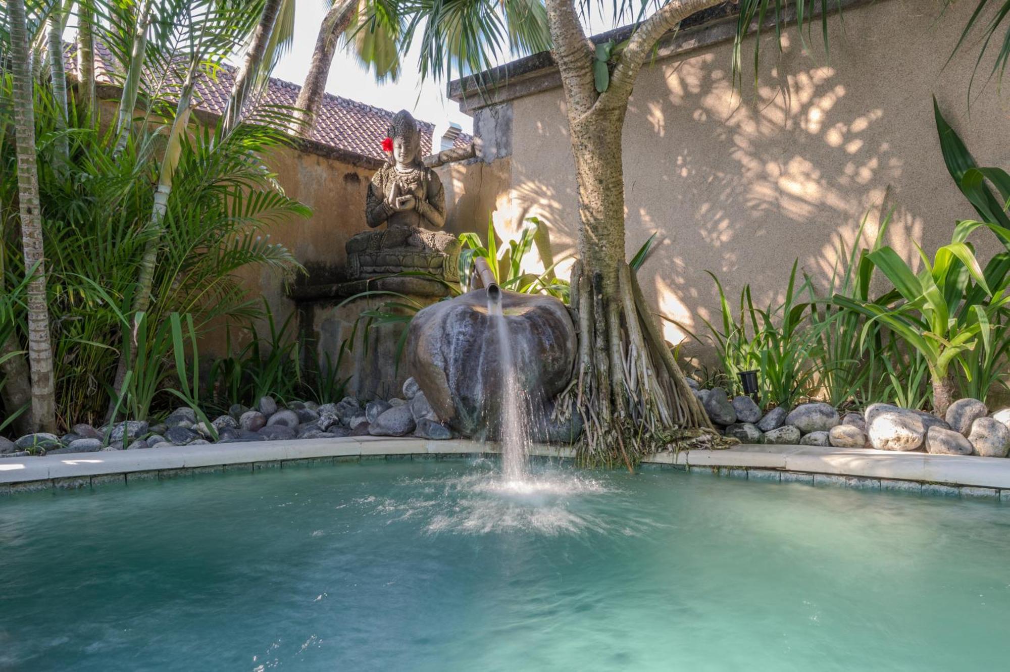 Villa Tirta Naga Bali Seminyak Dış mekan fotoğraf